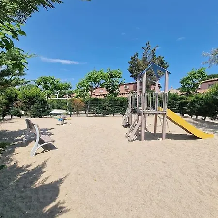 Dans Les Jardins De Neptune Cyprien Plage,piscine, Jeux Enfants Apartment Saint-Cyprien (Pyrenees-Orientales)